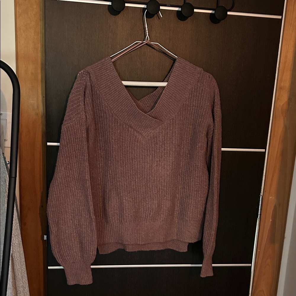 Pink Rose V-Neck Sweater - Violet/Mauve
